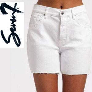 Plus Size! SEVEN7 Bermuda White stretch denim Jean Shorts